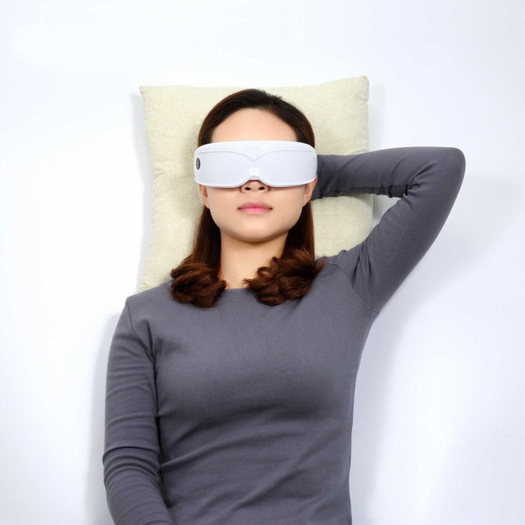 Rechargeable Eye Massager