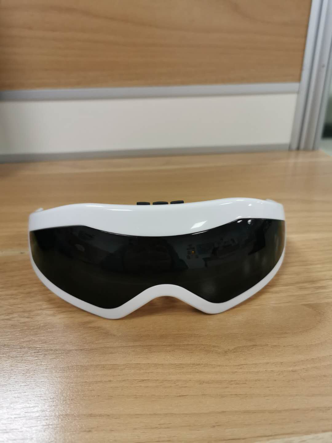 Rechargeable Eye Massager